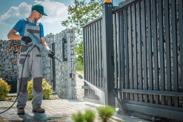 Best Fence Cleaning and Maintenance in East Dubuque, IL
